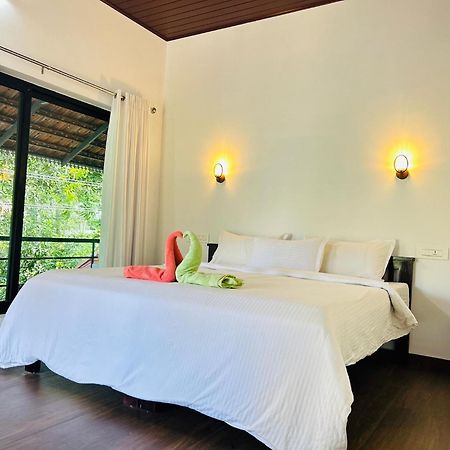 Marari Beach Cleetus Homestay 马拉利库兰 外观 照片