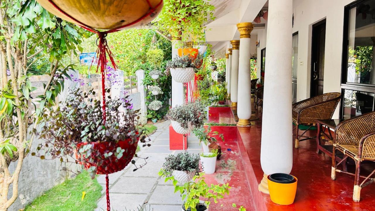 Marari Beach Cleetus Homestay 马拉利库兰 外观 照片
