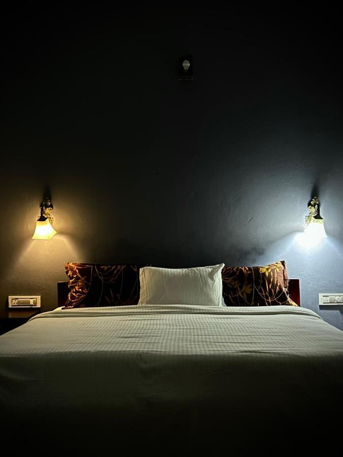 Marari Beach Cleetus Homestay 马拉利库兰 外观 照片