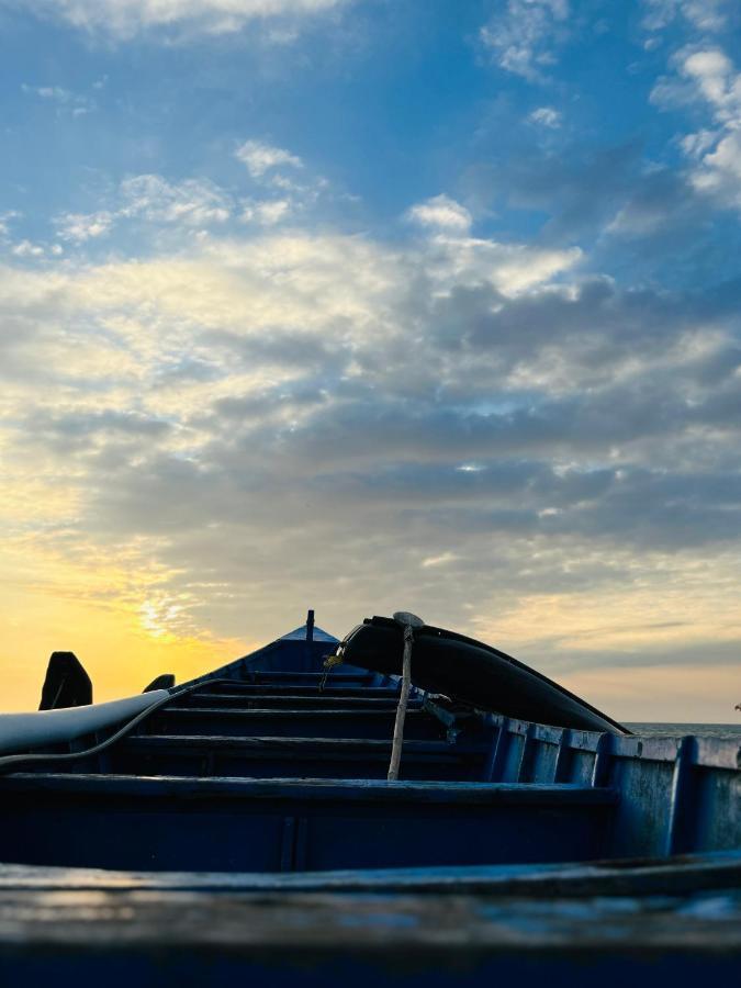 Marari Beach Cleetus Homestay 马拉利库兰 外观 照片