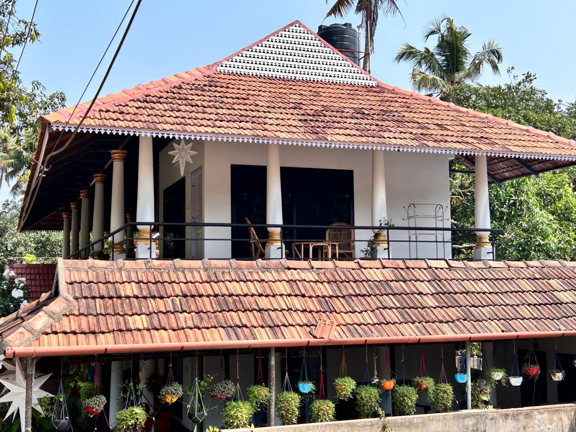 Marari Beach Cleetus Homestay 马拉利库兰 外观 照片